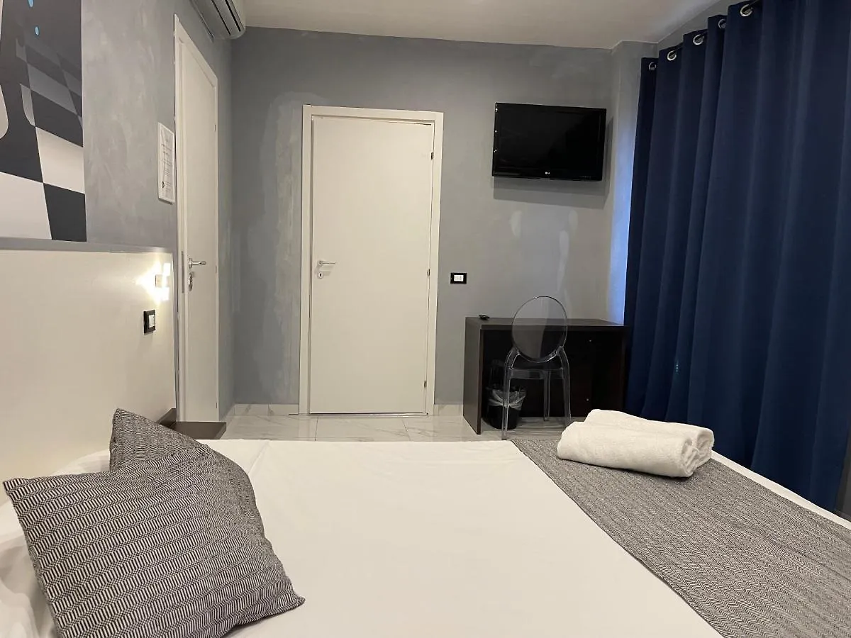 Lion University&Youth Hostel Milano 2